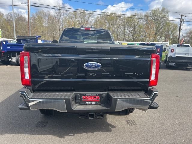 New 2026 Agate Black Metallic Ford F-350® XLT image 6