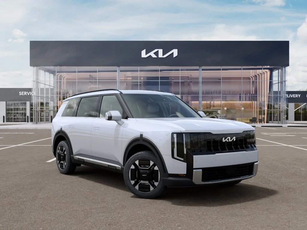 New 2027 Glacial White Pearl Kia EX image 21