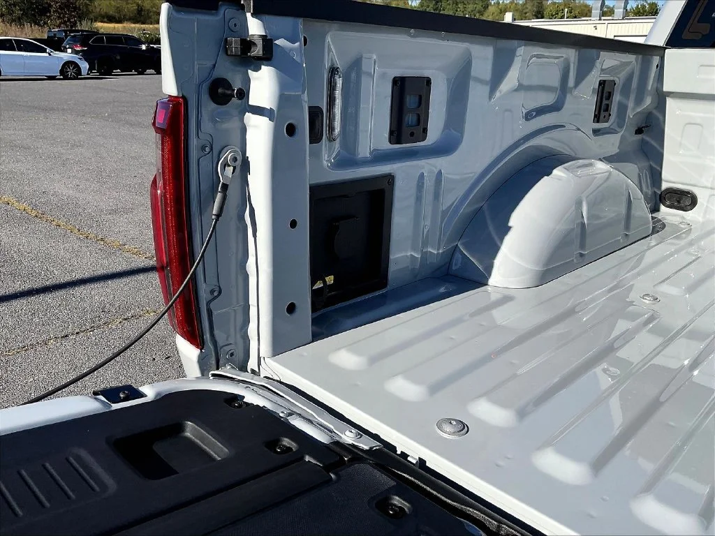 New 2026 Avalanche Ford Lariat® image 33