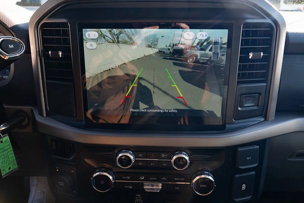 Used 2025 Gray Ford XLT image 14