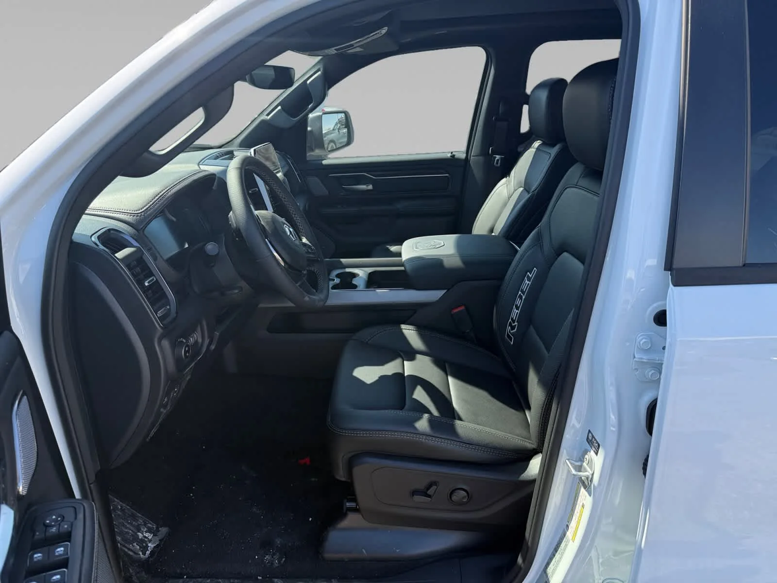 New 2026 Bright White Clear-Coat Exterior Paint RAM Rebel image 9
