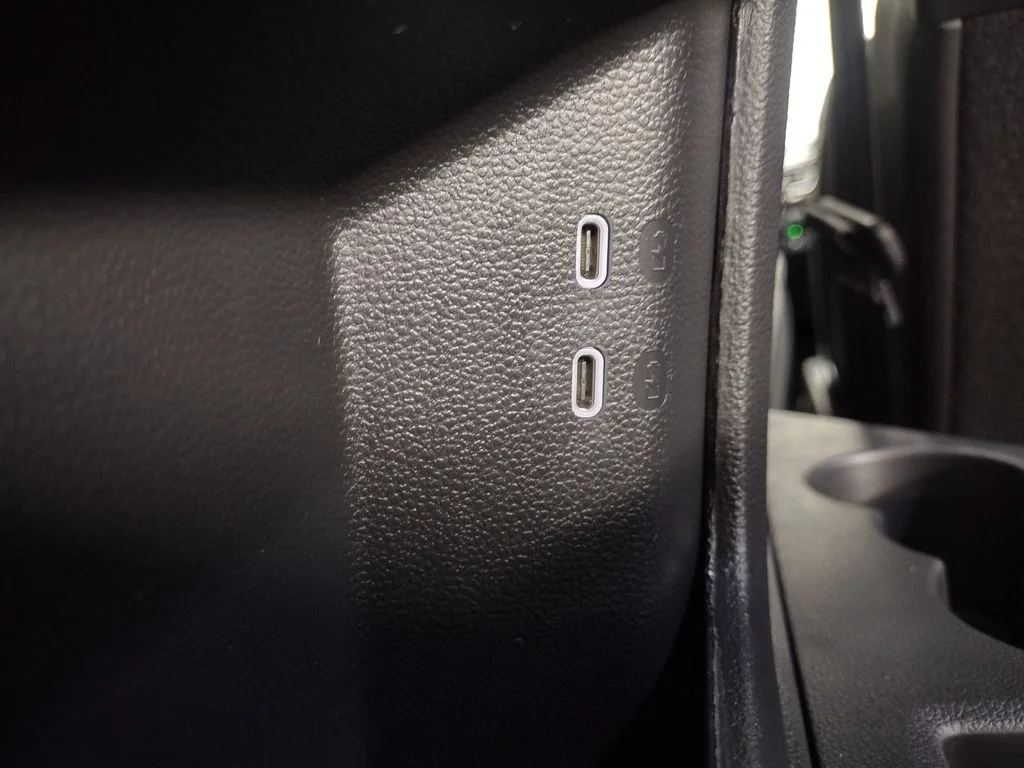 New 2026 Black Volkswagen 2.0T SE w/Technology image 18
