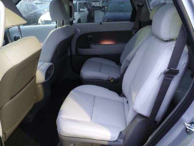 New 2026 Silver Metallic Hyundai Limited image 10