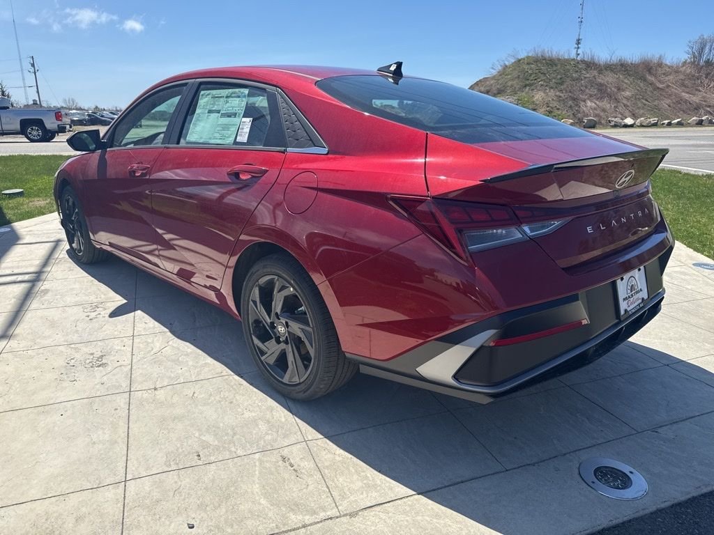 New 2026 Red Hyundai SEL Sport image 5