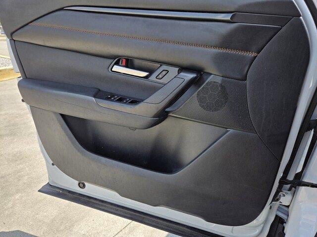 Used 2025 Wind Chill Pearl Mazda 2.5 S Premium Plus Package image 22