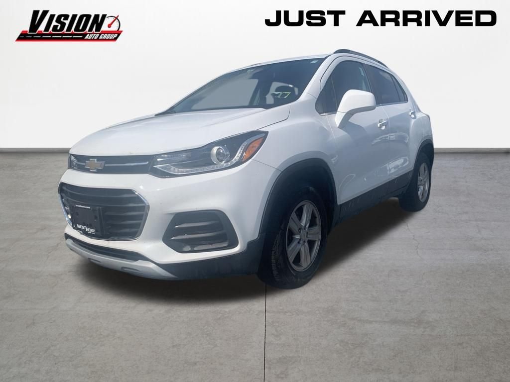Used 2019 White Chevrolet LT image 1