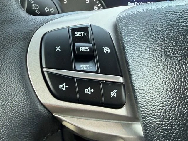 2023 Ford Explorer XLT - Photo 15