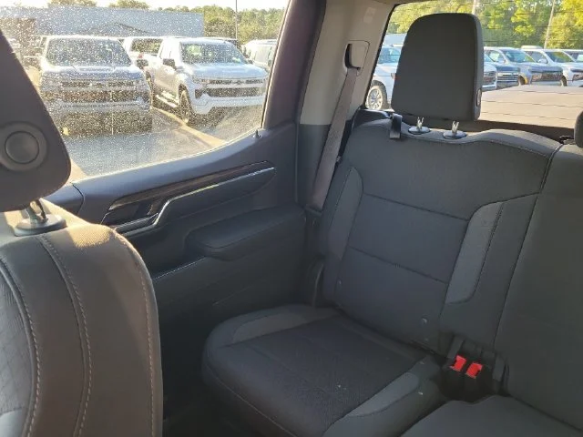 2023 Chevrolet Silverado 1500 LT Trail Boss - Photo 19