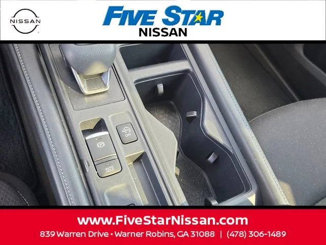 Used 2024 Gray Nissan S image 21