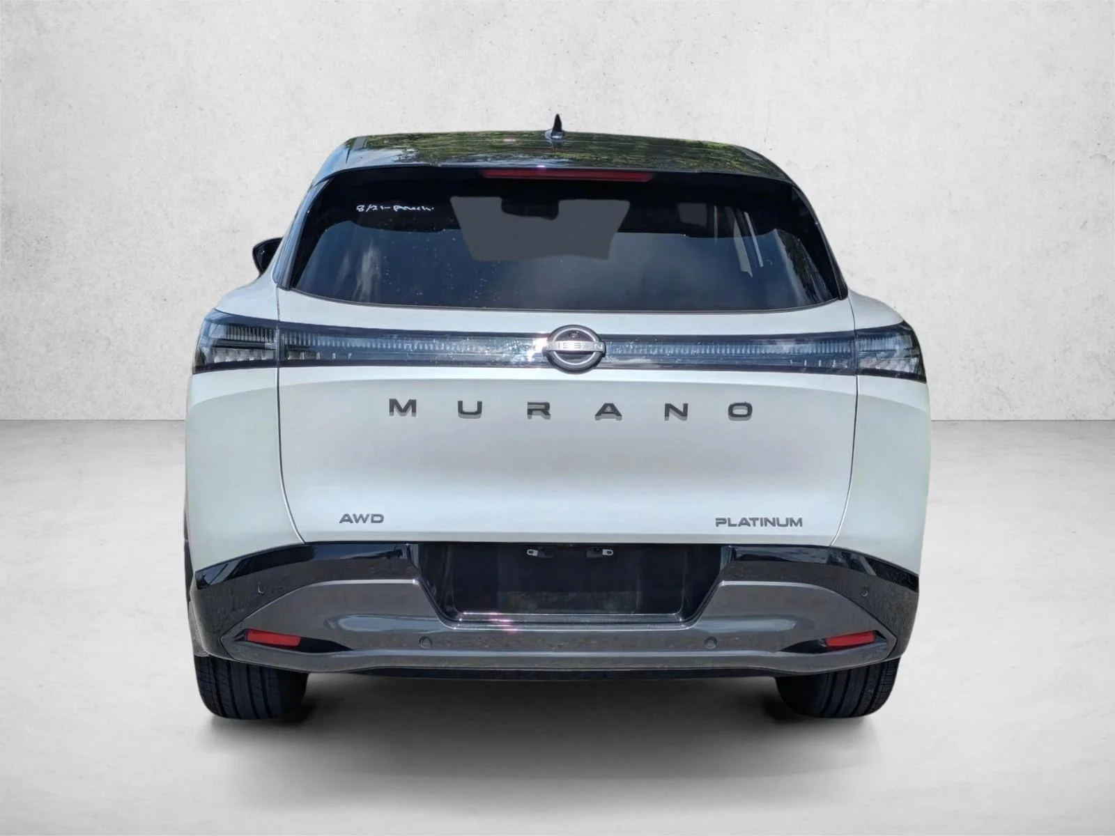 Used 2026 Everest White Pearl Tricoat/Super Black Nissan Platinum image 6