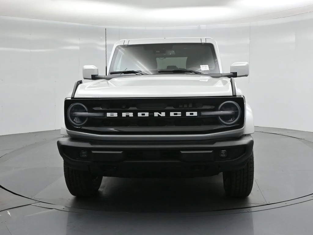 New 2026 Avalanche Gray Ford Outer Banks image 23