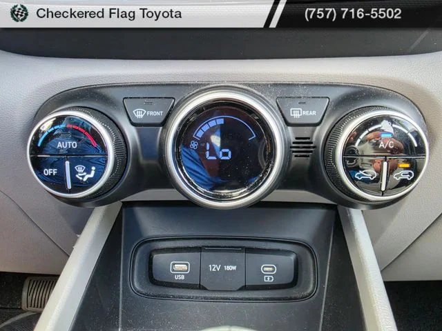 Used 2024 Green Apple Hyundai SEL image 18