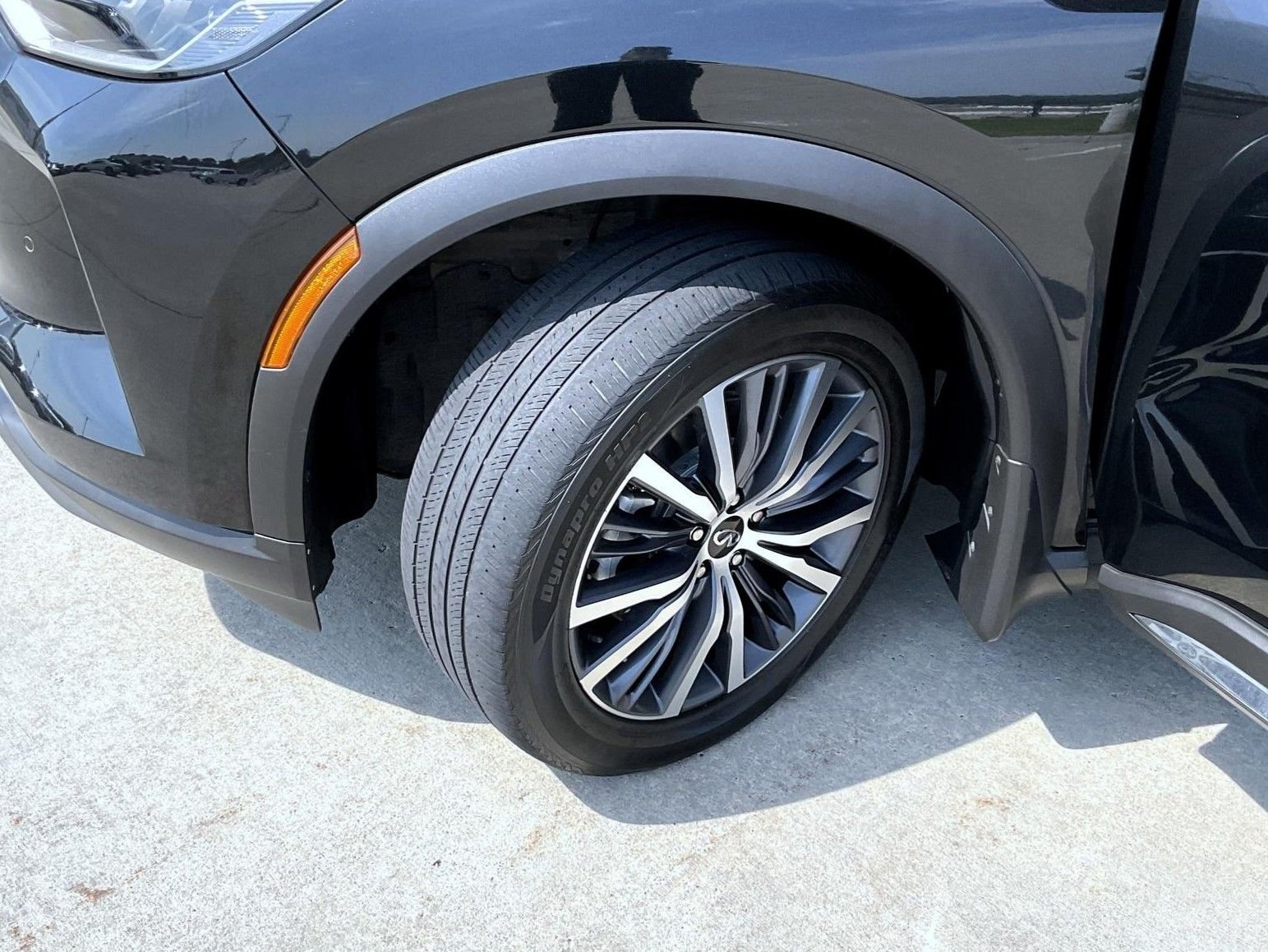 Used 2023 Black INFINITI Sensory image 26