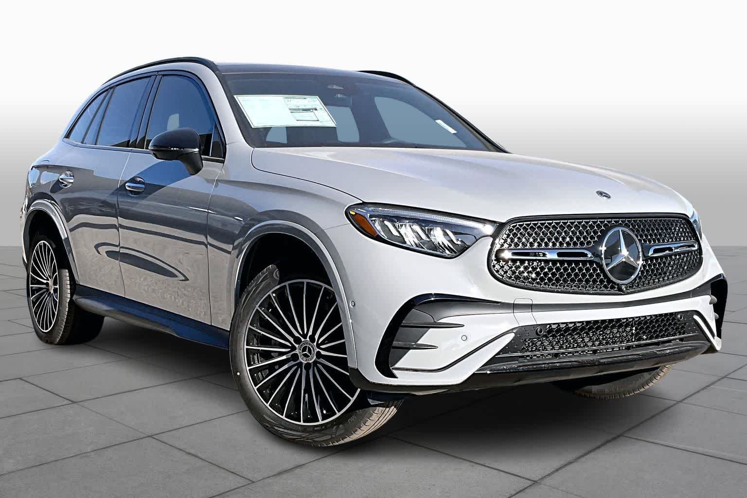 New 2026 MANUFAKTUR Alpine Grey Mercedes-Benz GLC 300 image 2
