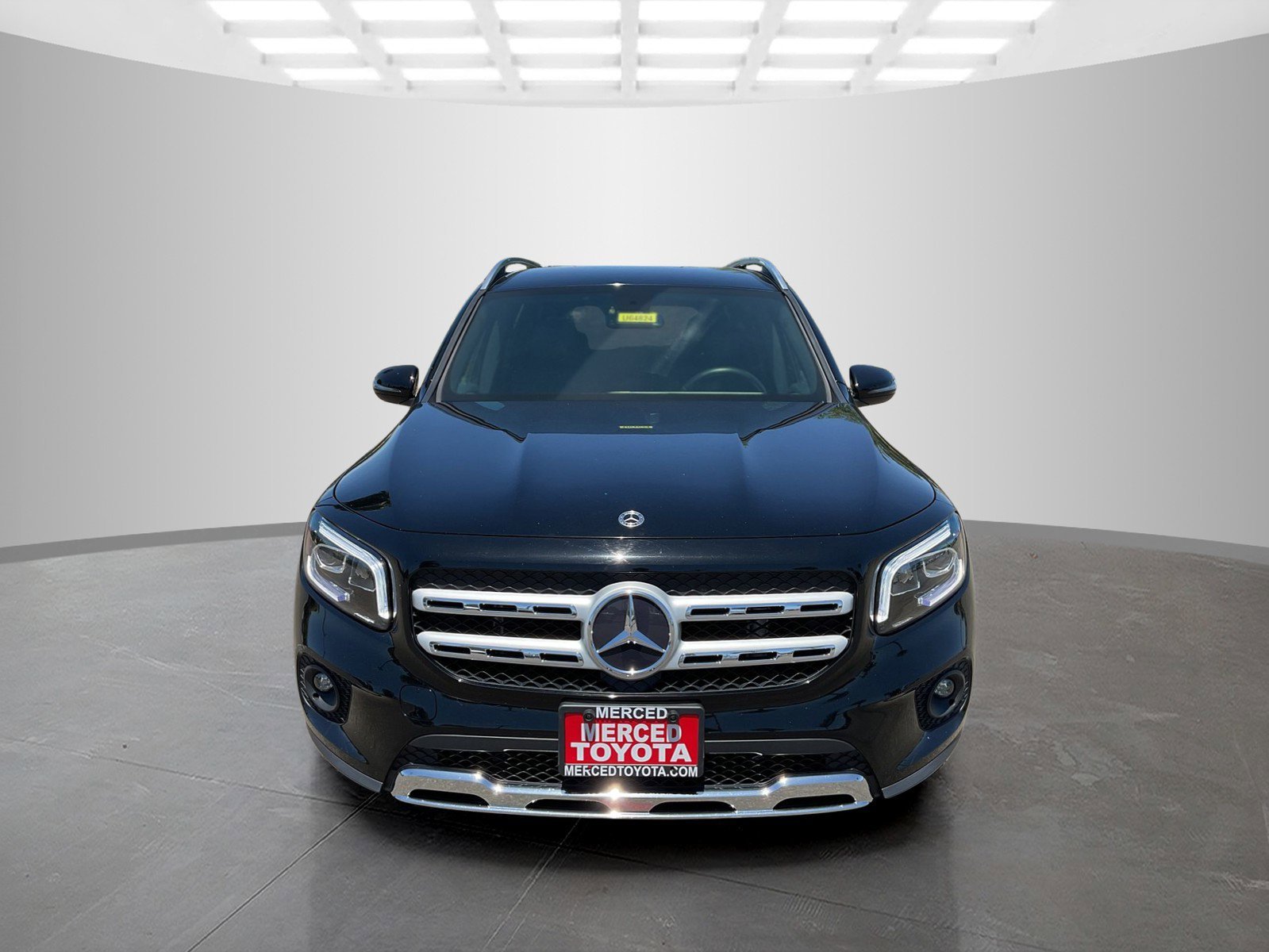 Used 2023 Black Mercedes-Benz GLB 250 image 8