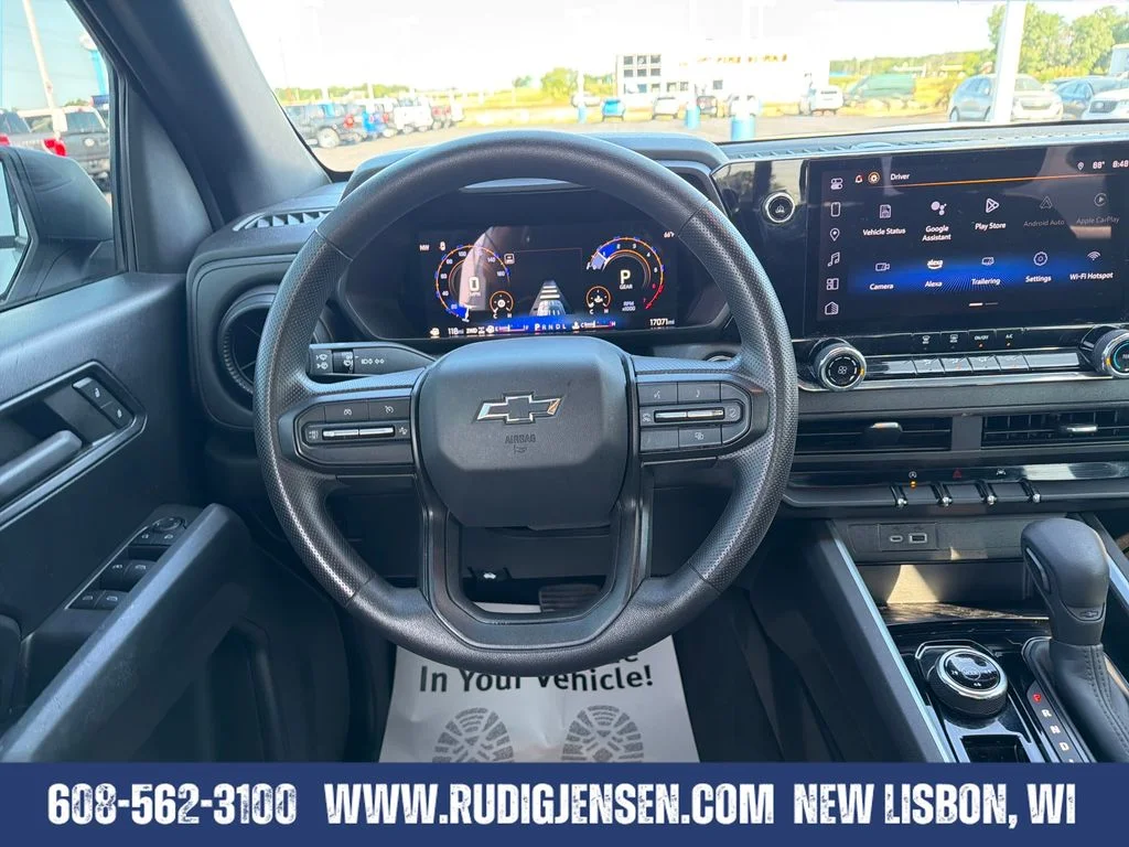 Used 2024 White Chevrolet Trail Boss image 13