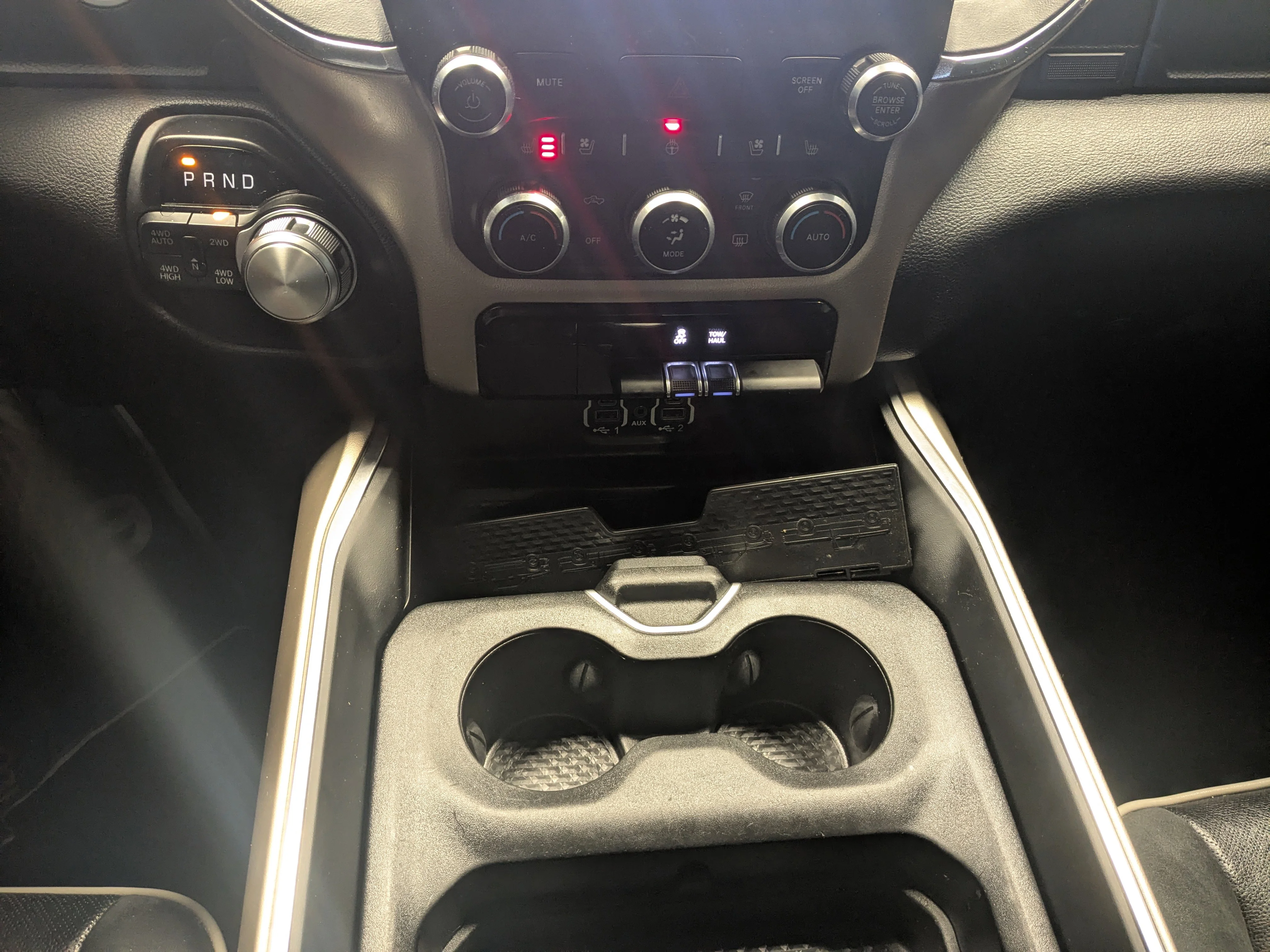 Used 2021 Bright White Clearcoat Ram Laramie image 20