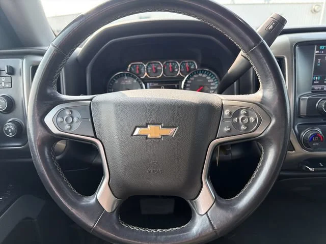 Used 2018 CAJUN RED TINTCOAT Chevrolet LT image 17