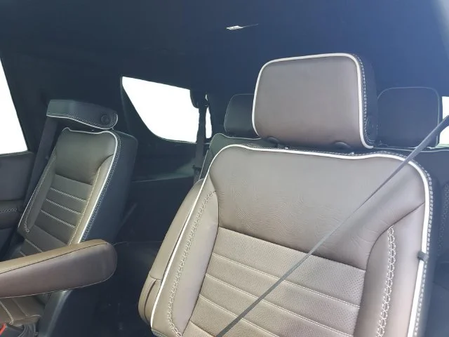 Used 2026 Summit White GMC Denali Ultimate image 28