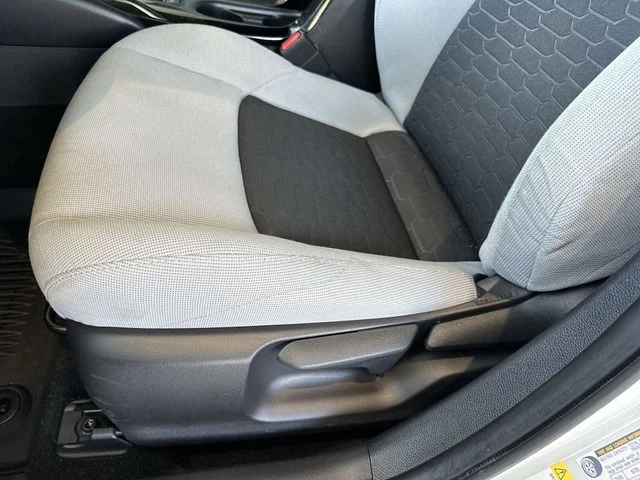 Used 2019 White Toyota SE image 13