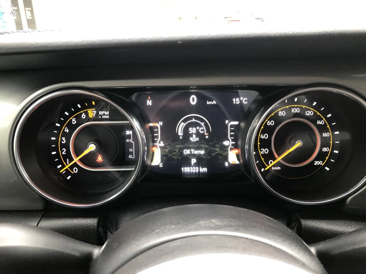 Used 2019 Black Jeep Unlimited Sahara 4x4 image 13