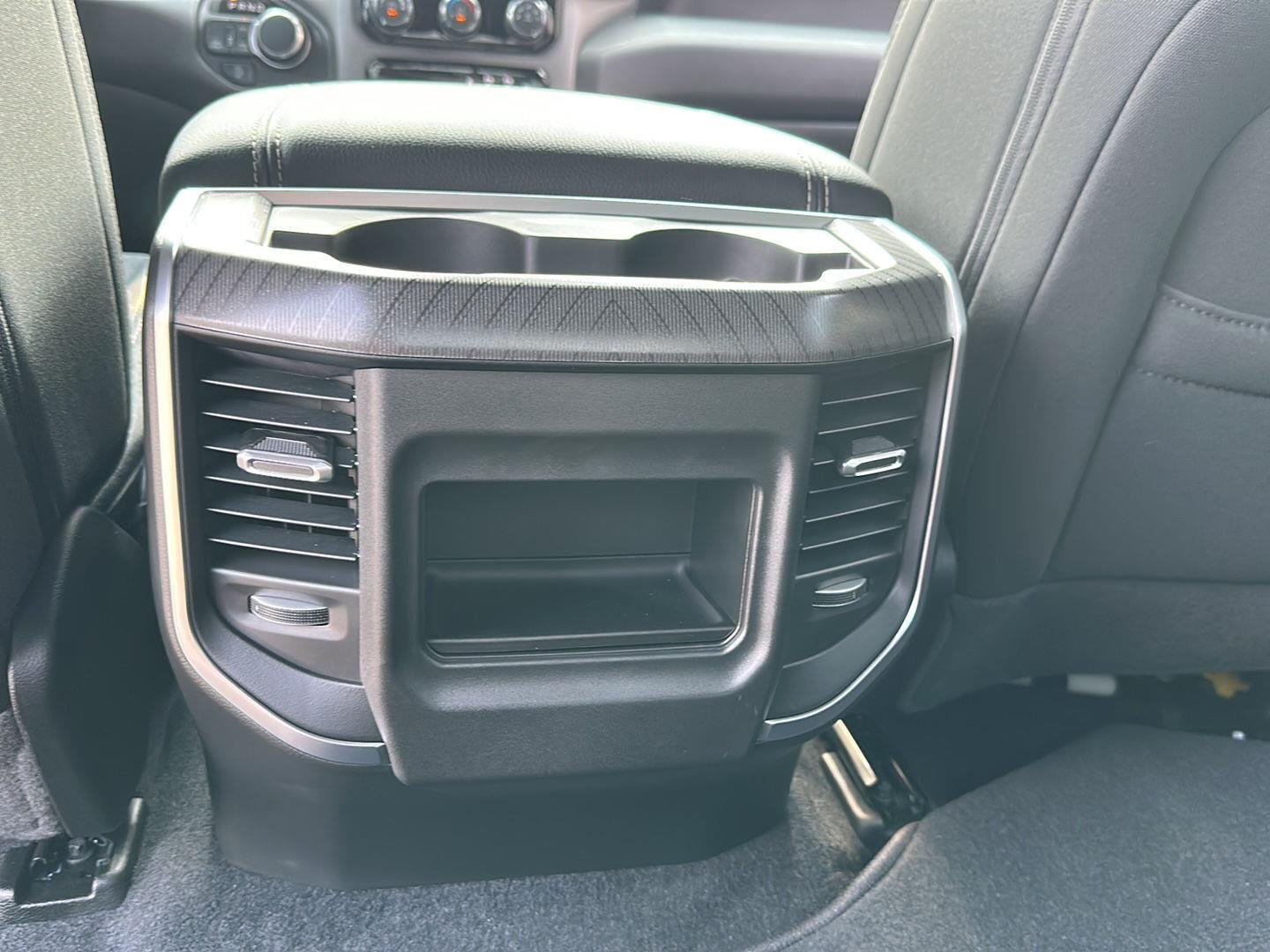 2026 RAM 1500 Express - Photo 27