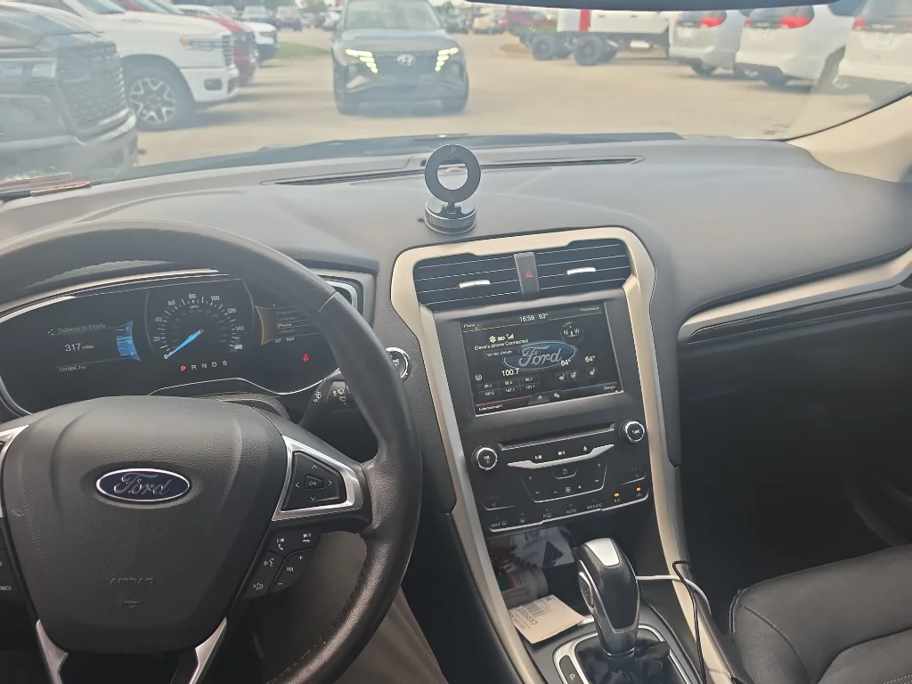 Used 2015 Tuxedo Black Ford SE image 7