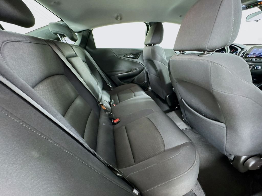Used 2024 Mineral Gray Metallic Chevrolet LT image 33