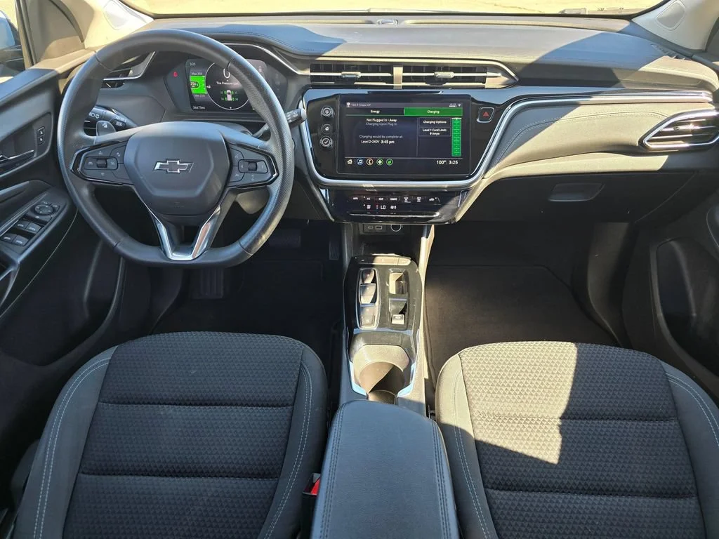 Used 2022 ICE BLUE METALLIC Chevrolet LT image 17