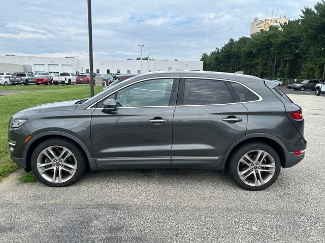 Used 2019 Gray Lincoln Reserve image 2