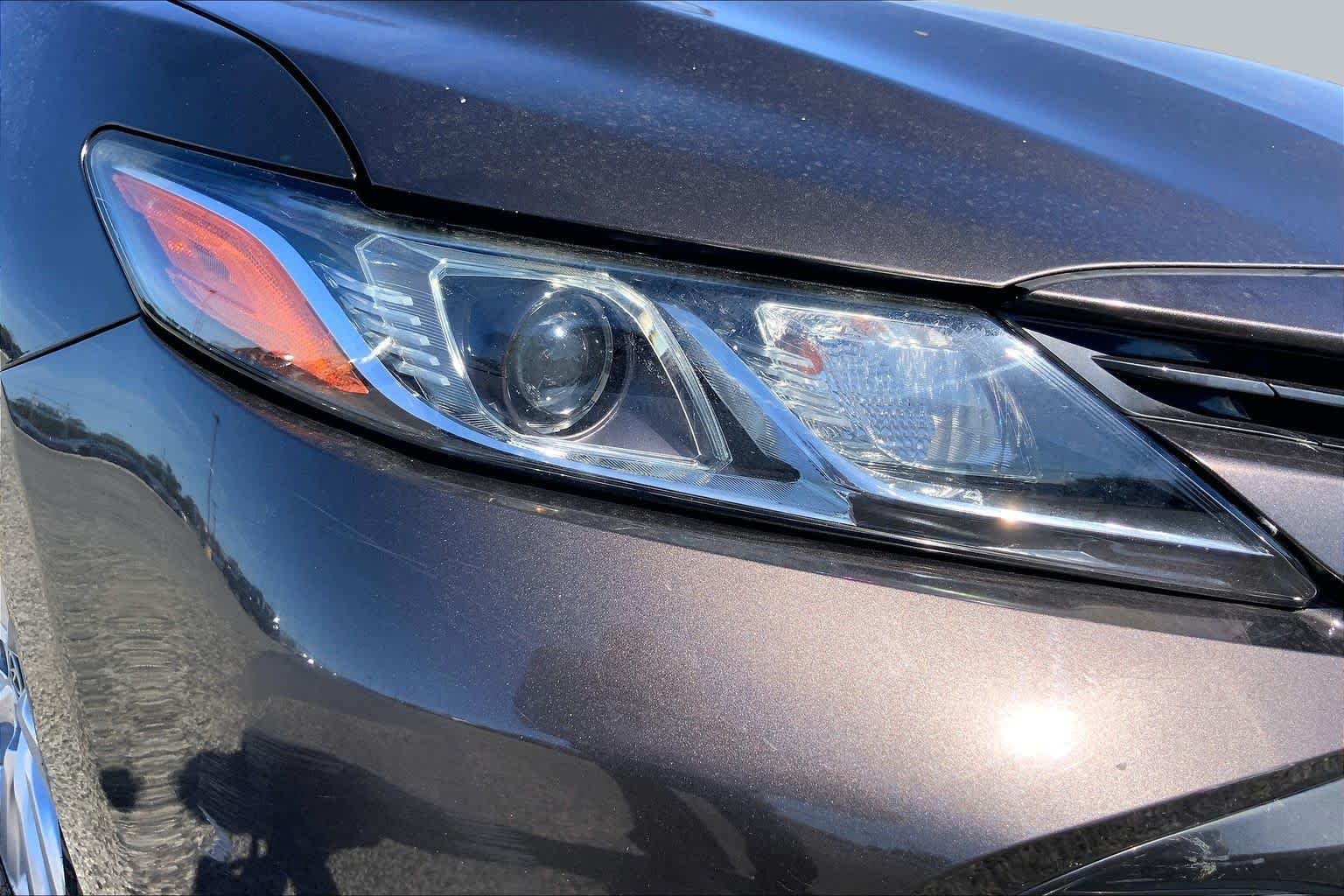 Used 2018 Brown Stone Toyota LE image 27