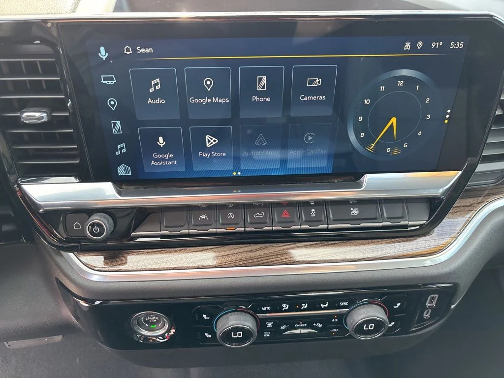 Used 2023 Gray Chevrolet LT image 22