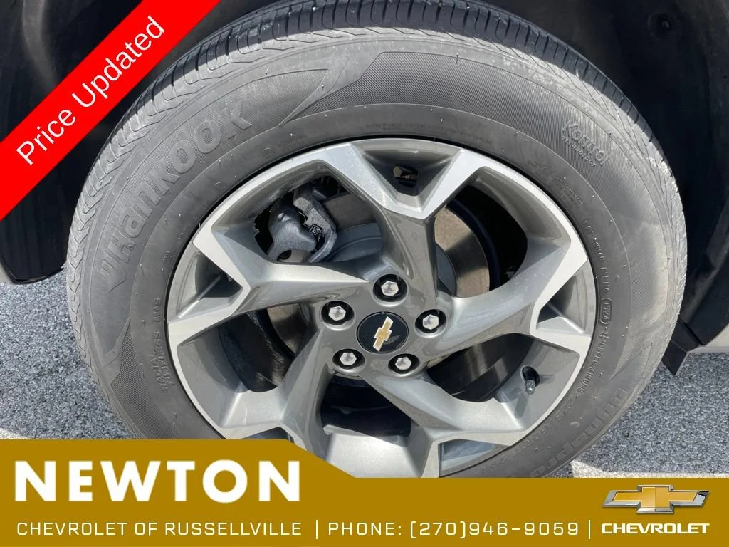 Used 2024 Crimson Metallic Chevrolet LT image 42
