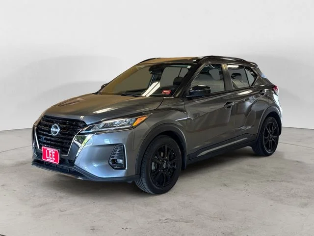 Used 2023 Gun Metallic Nissan SR image 1