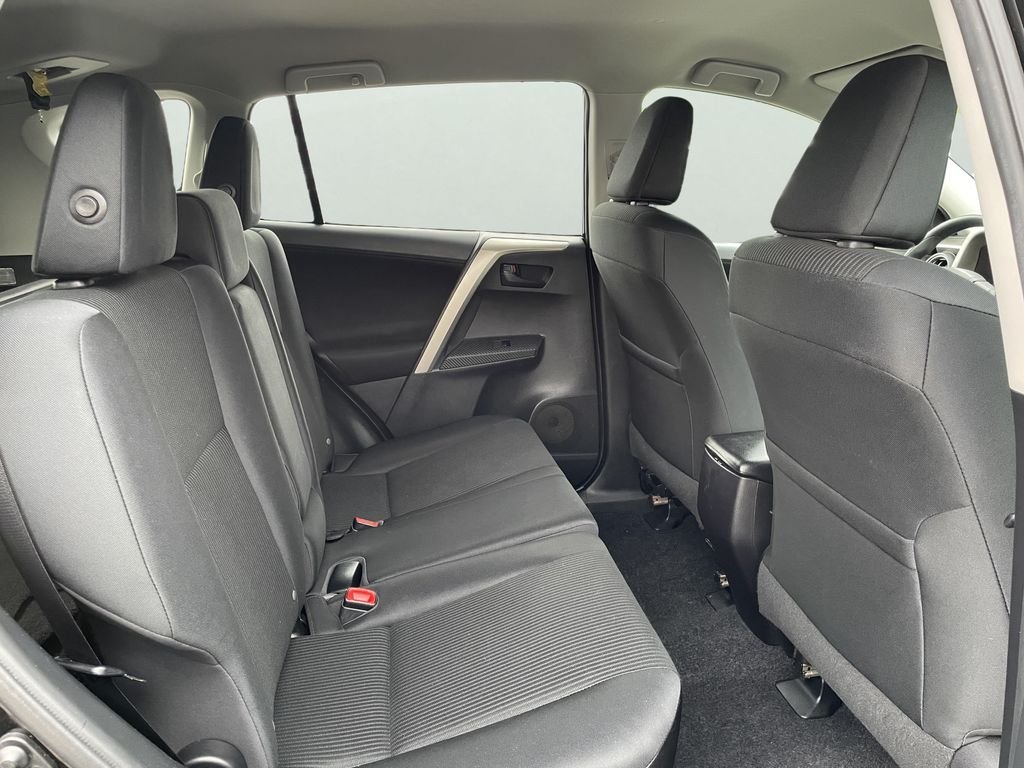 Used 2015 Black Toyota LE image 11