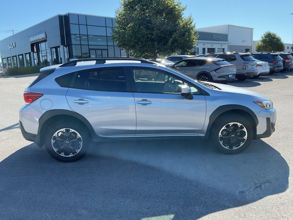 Used 2021 Ice Silver Metallic Subaru Premium image 11