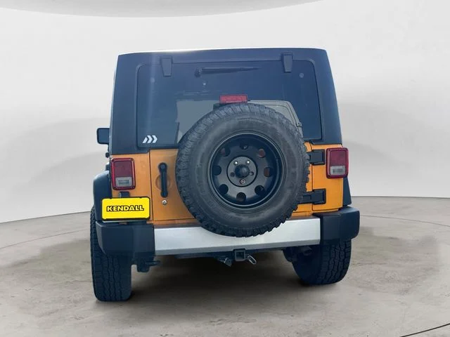2012 Jeep Wrangler Unlimited Sahara - Photo 4