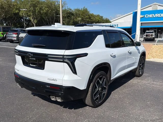 Used 2026 Polar White Tricoat Chevrolet High Country image 4