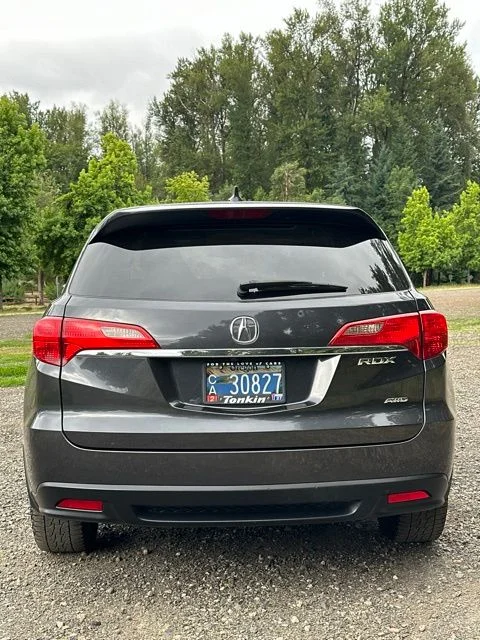 Used 2013 Graphite Luster Metallic Acura Technology Package image 8