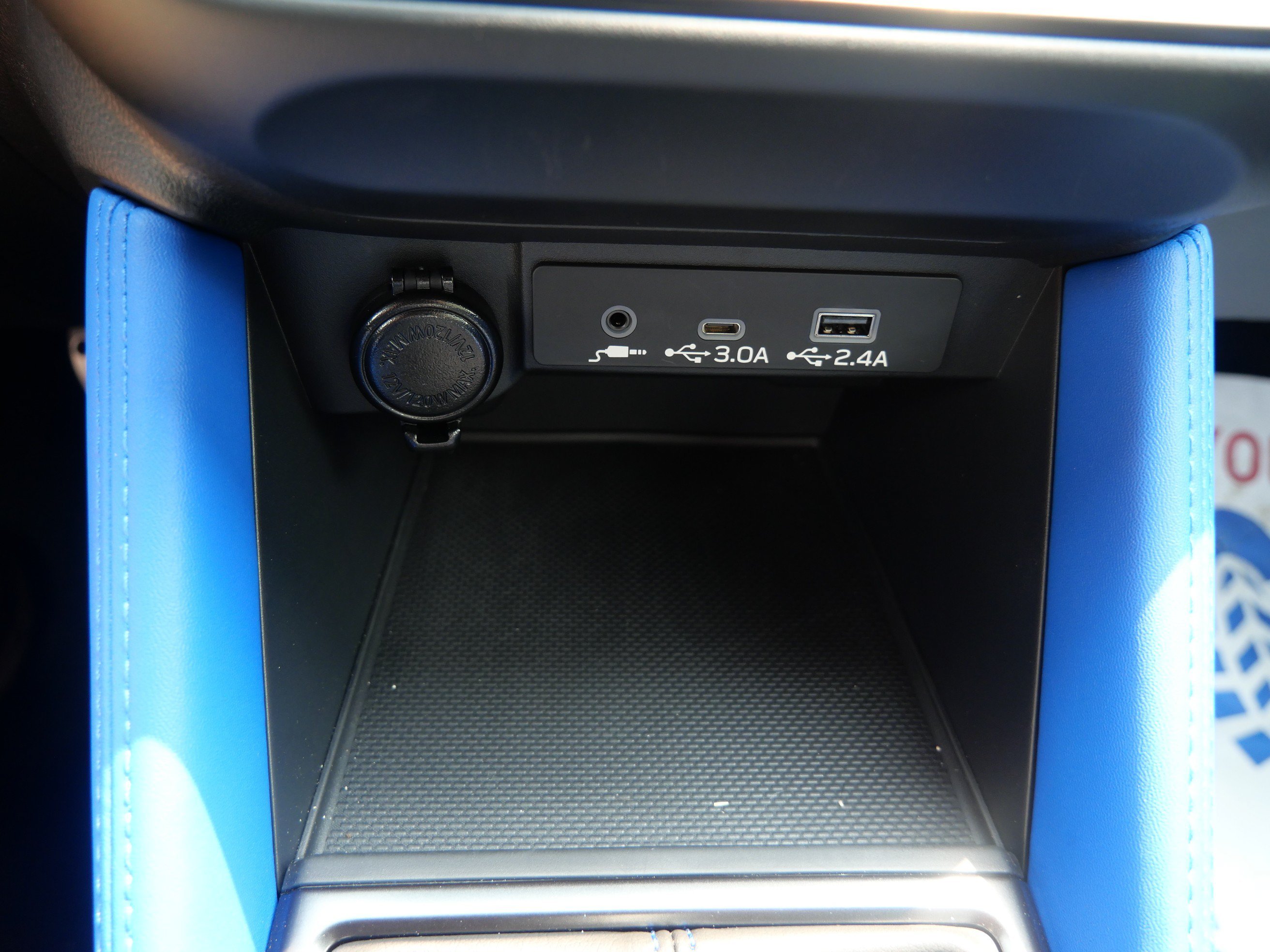 Used 2025 Ceramic White Subaru tS image 22