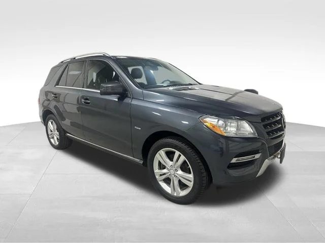 Used 2012  Mercedes-Benz ML 350 image 3