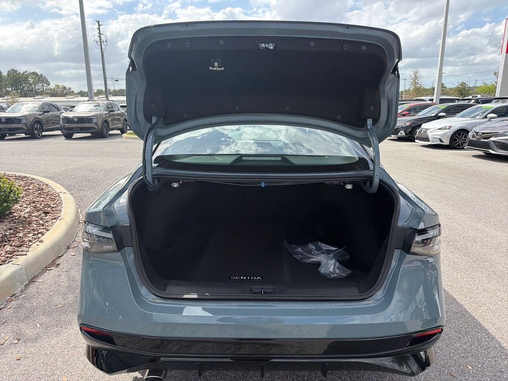 New 2026 Nissan Sentra SR 4D Sedan