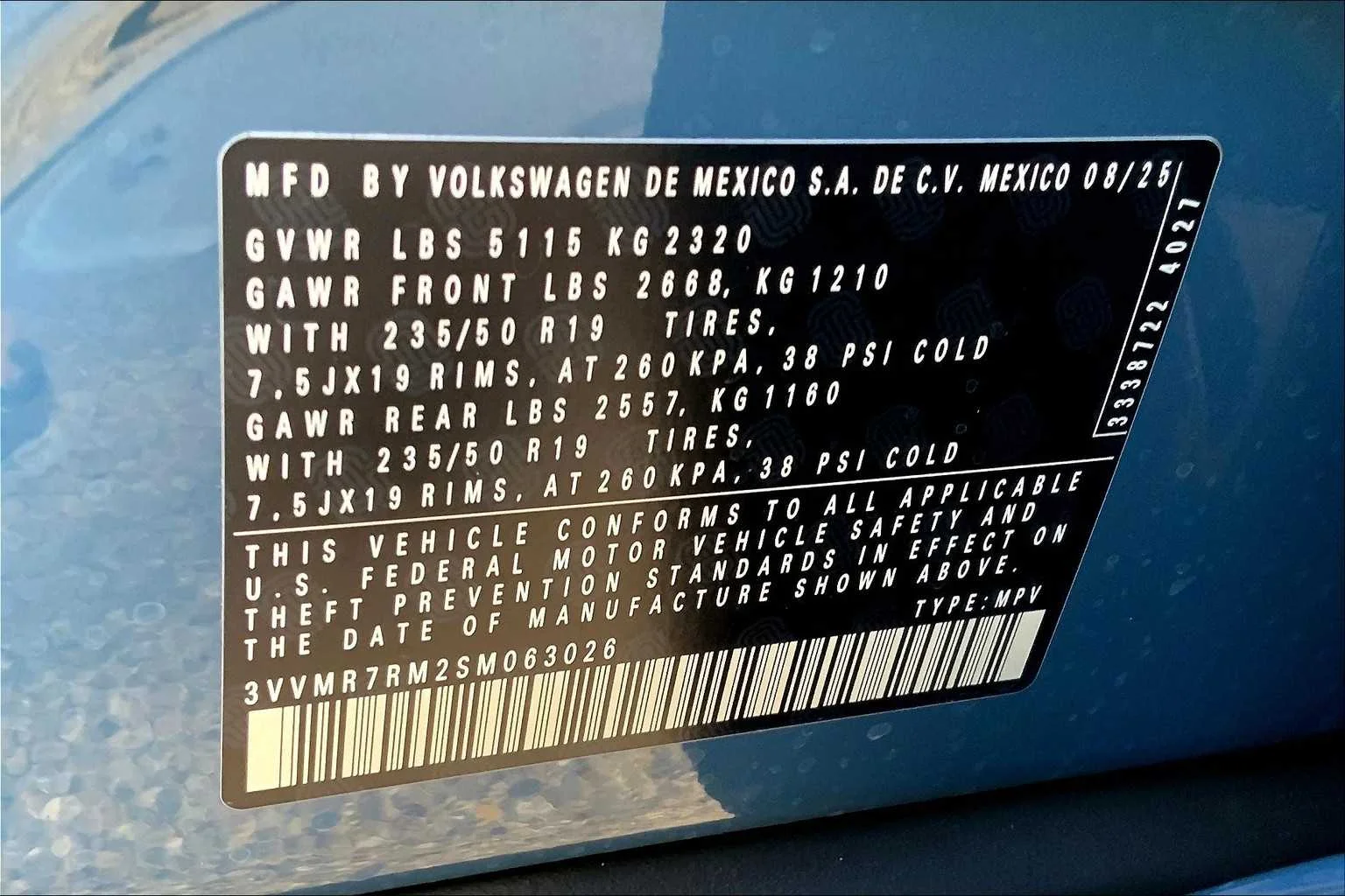 New 2025 Monterey Blue Pearl Volkswagen SE image 21