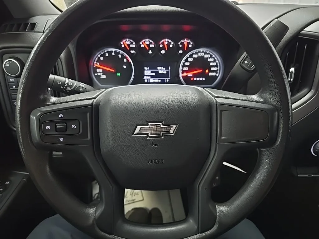 Used 2022 White Chevrolet Custom Trail Boss image 18