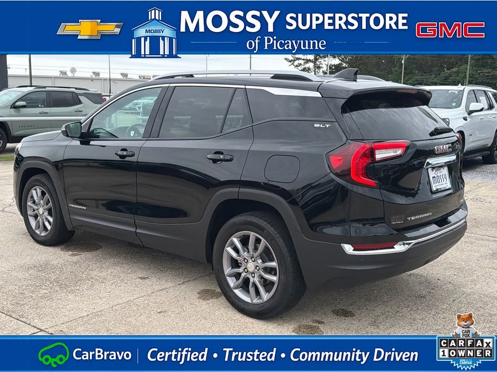 Used 2024 Black GMC SLT image 4
