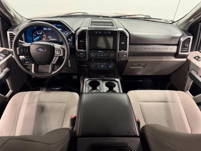 Used 2017 Red Ford XLT image 29