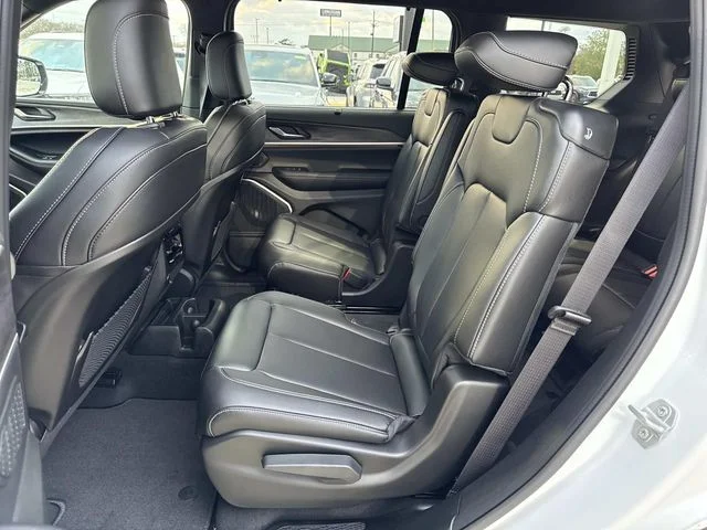 New 2025 White Jeep Limited image 9