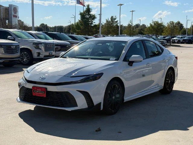 Certified Used 2025 ICE CAP Toyota SE image 38