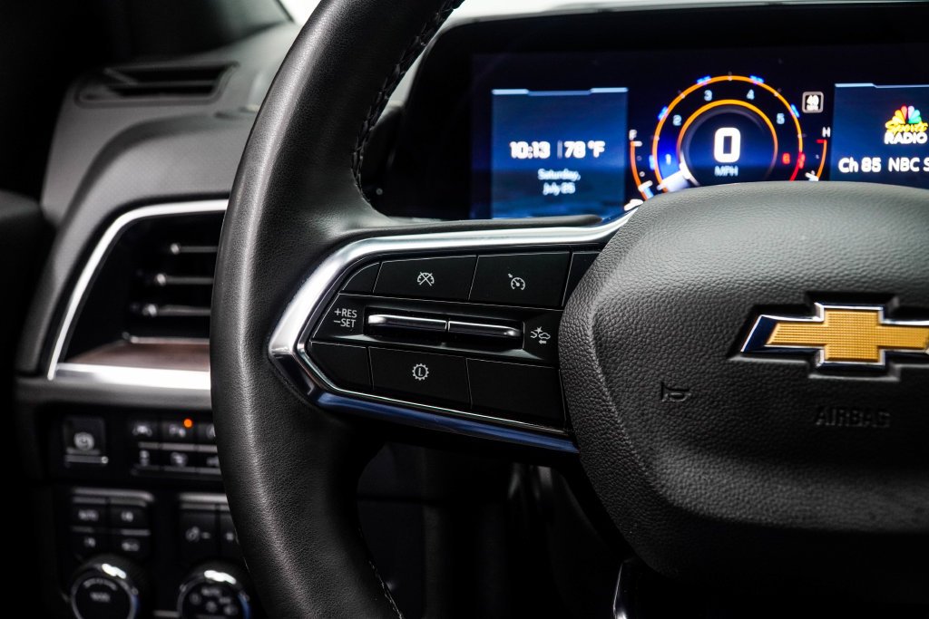 Used 2025 Black Chevrolet Premier image 38