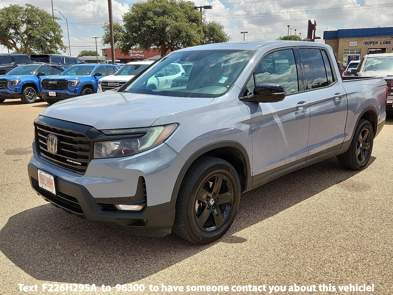 2023 Honda Ridgeline Black Edition's photo